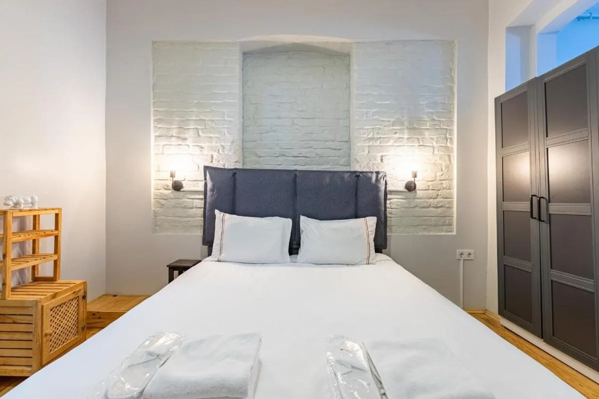 Image 6 of 1 BD Chic Garden Flat in Taksim
