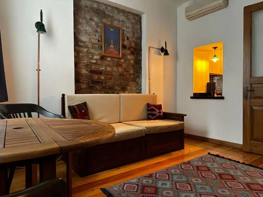 Image 1 of 2Br, 2Ba, Ground Flr of Historical Building, Galata