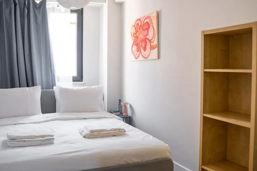 Image 1 of 4B2 brand new flat with air conditioning in Center