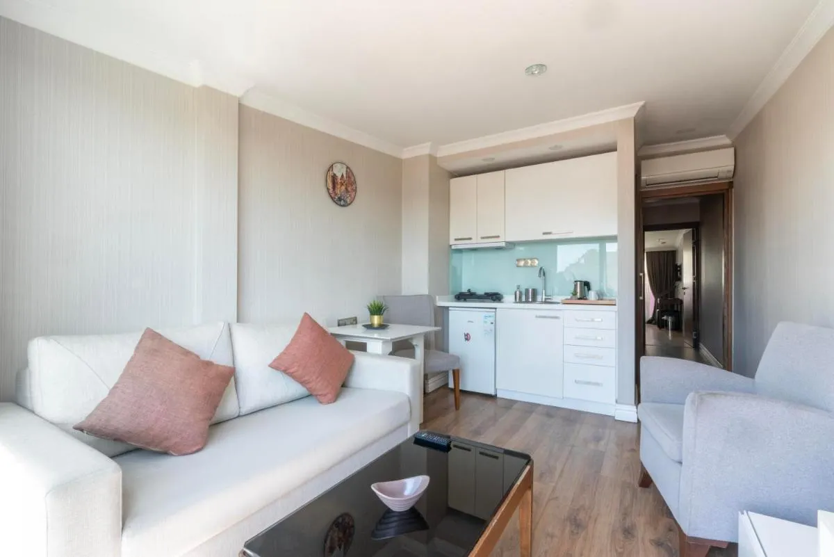 Image 3 of 6 Apartment Galata