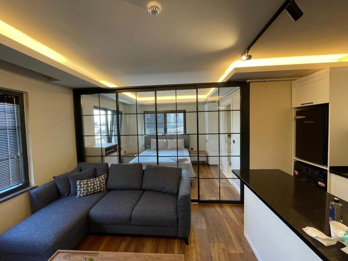 Image 6 of ARC HOUSE