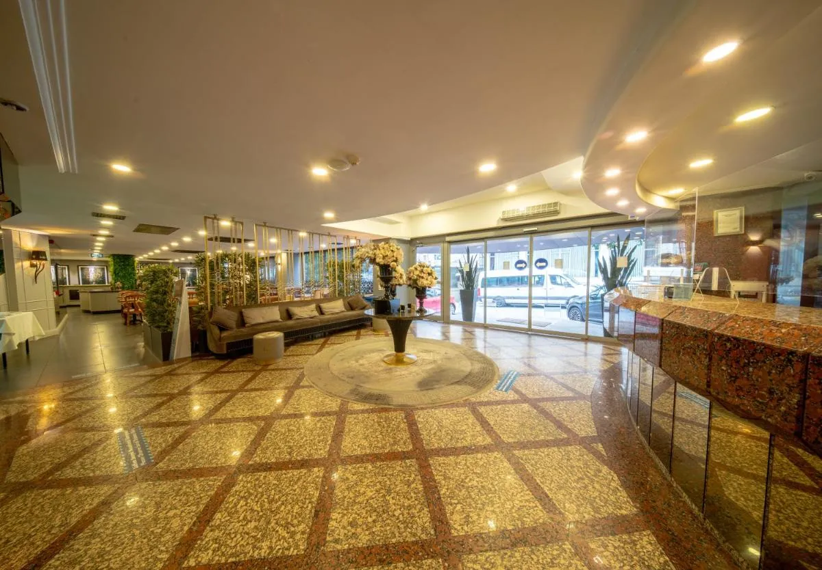 Image 2 of All Seasons Hotel