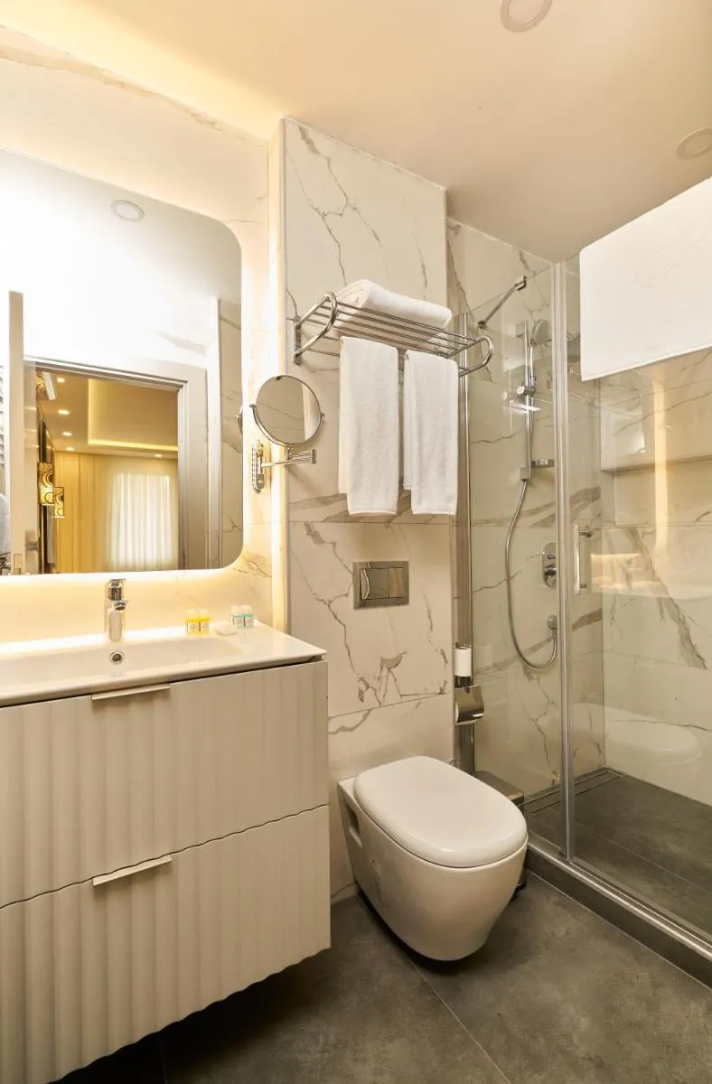 Image 3 of All Seasons Suites