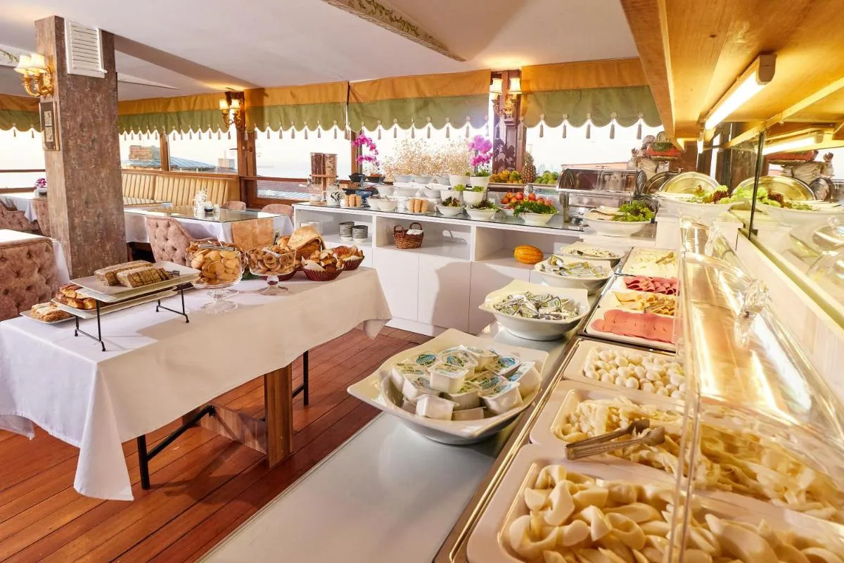 Image 2 of Alzer Hotel Special Class