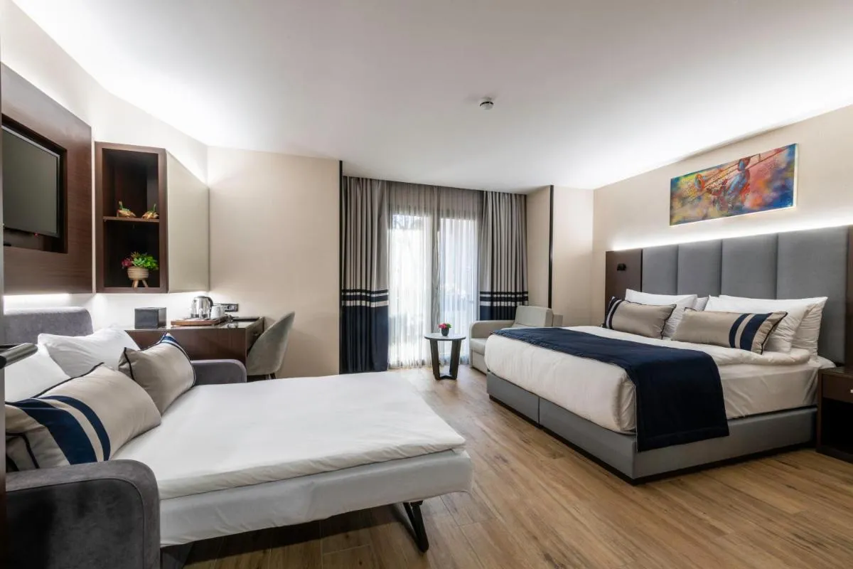 Image 5 of Aprilis Deluxe Hotel
