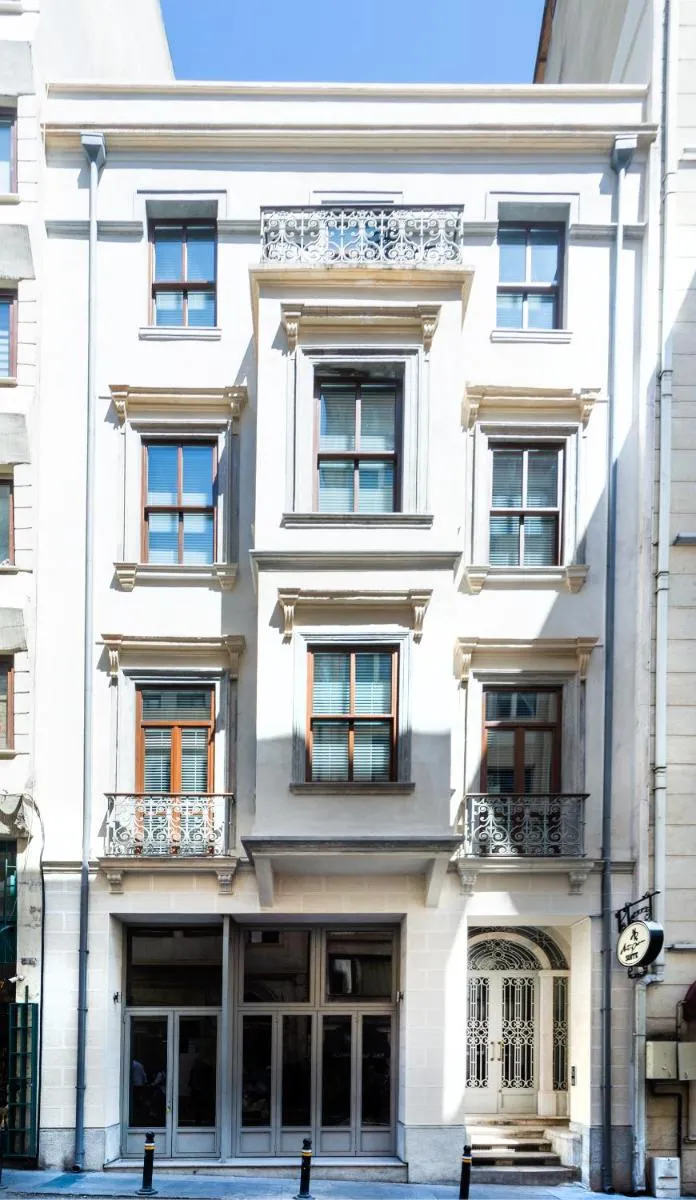 Image 5 of Art Pera Suites
