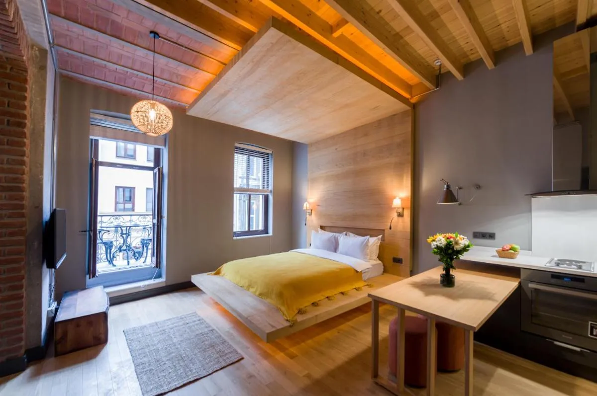 Image 3 of Art Pera Suites