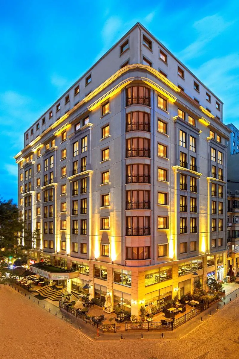 Image 3 of Arts Hotel Taksim