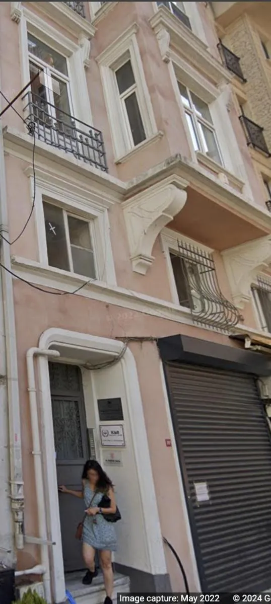 Image 5 of Beautiful 2BR House w/AC 400meters Taksim Square