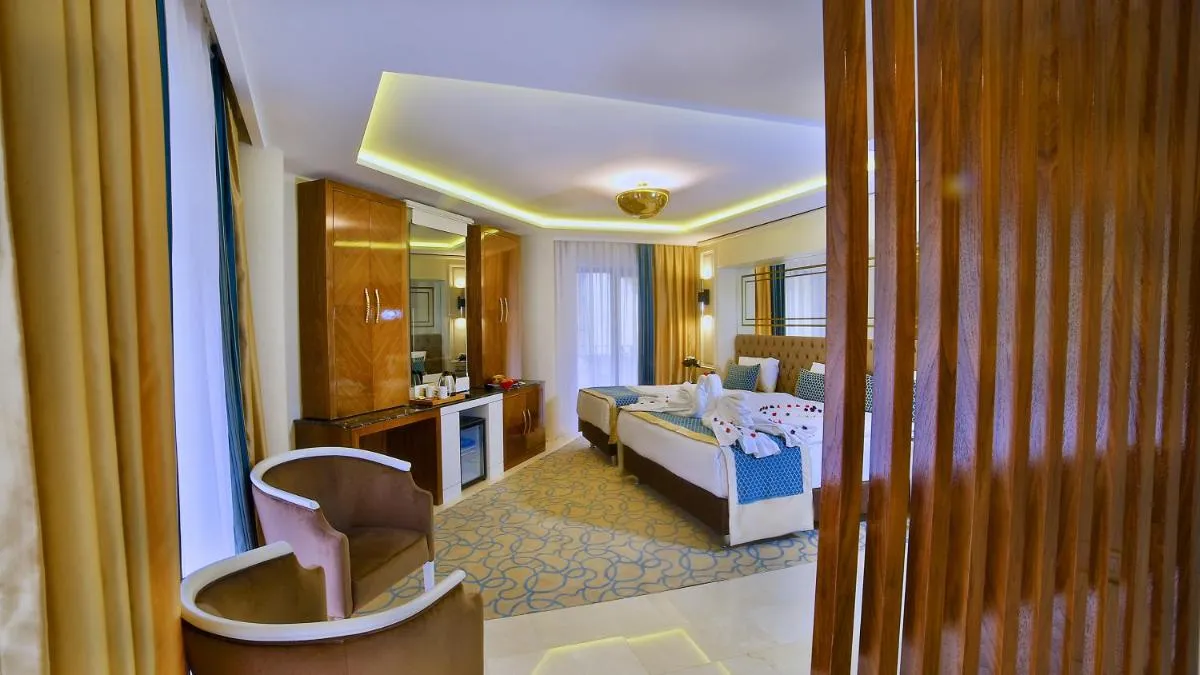 Image 1 of Beethoven Premium Hotel