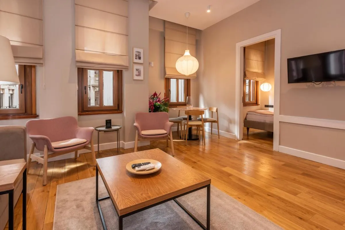 Image 4 of Bguest Pera Suites