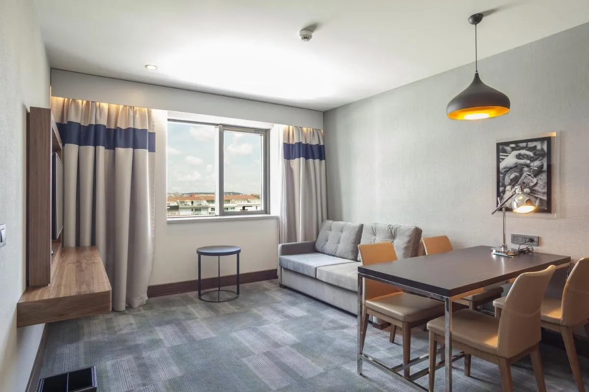 Image 4 of Bof Hotels Business