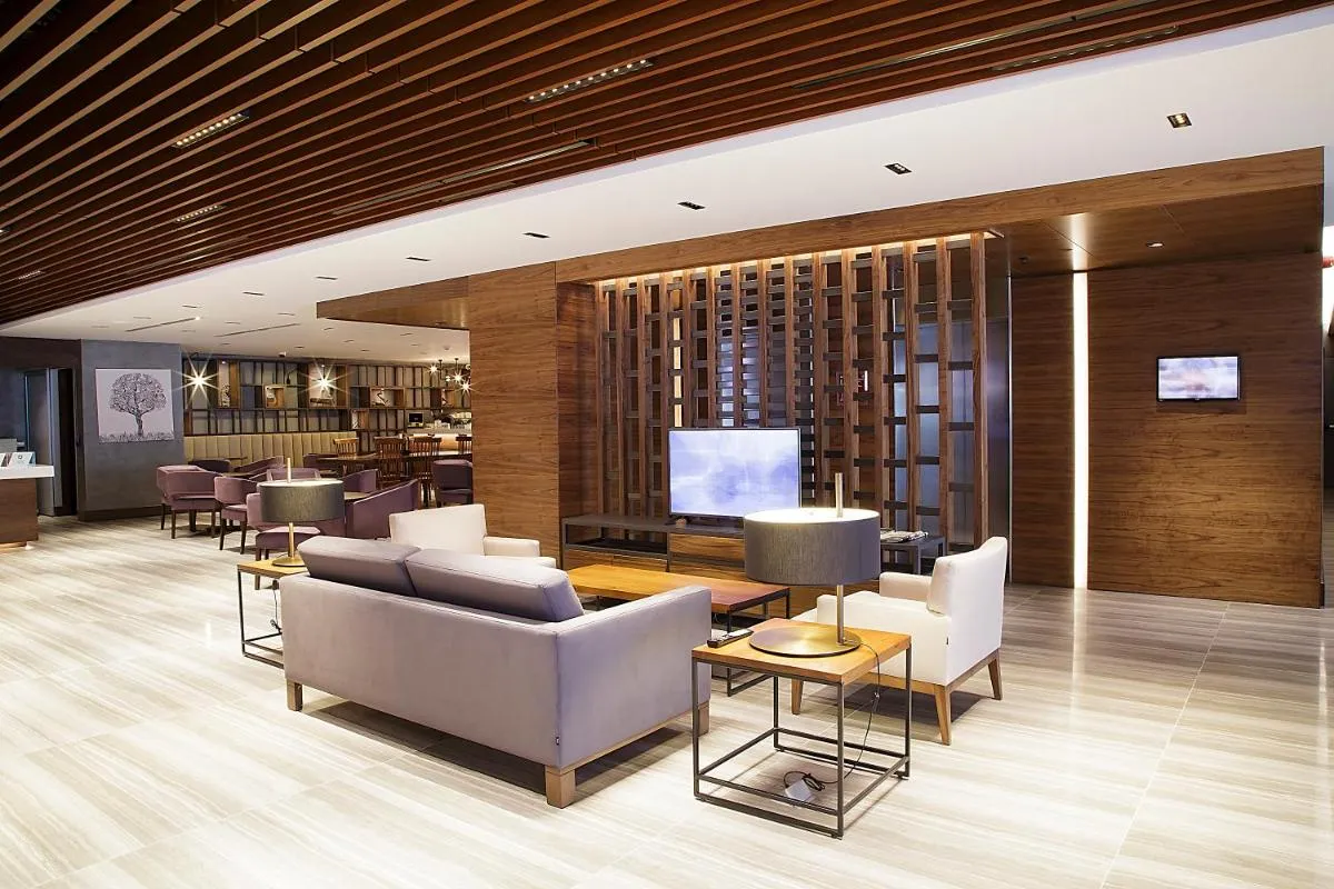 Image 5 of Bof Hotels Business