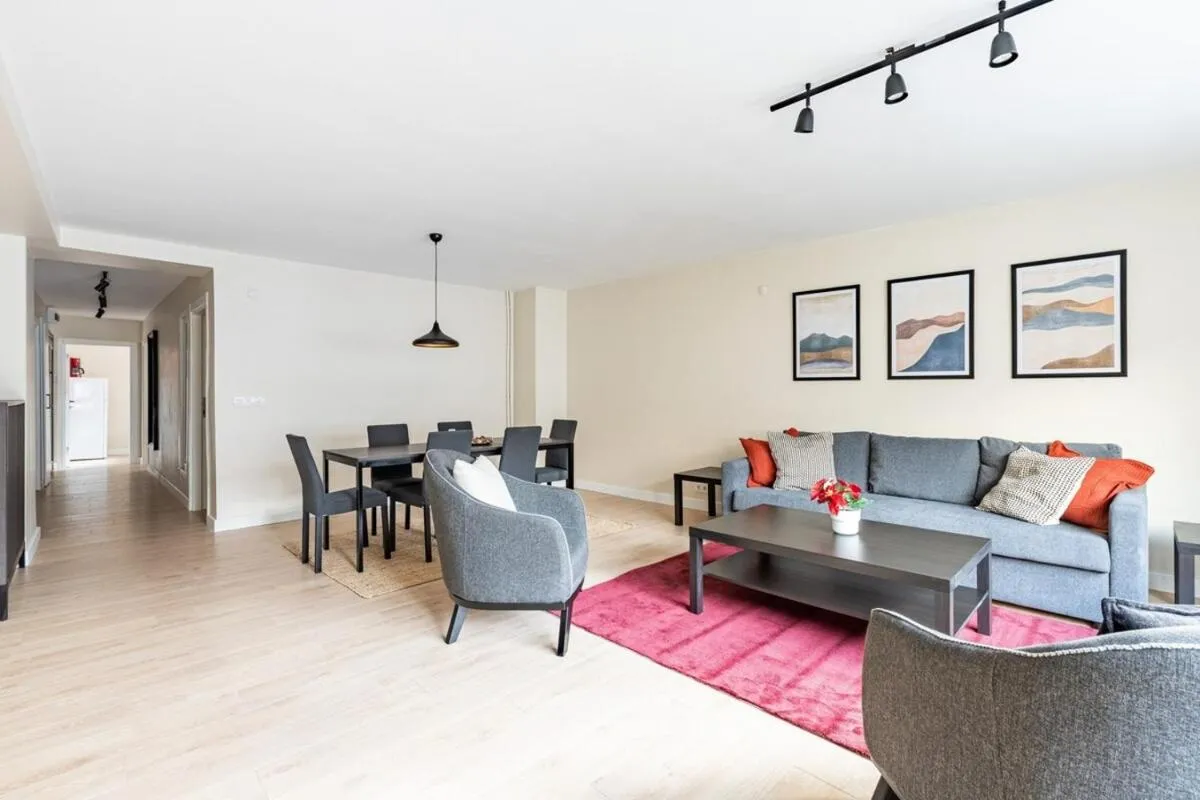 Image 3 of Brand New Modern Prime 2bd1bath Cozy Home! #244