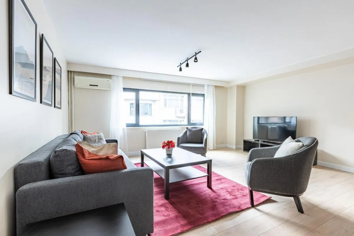 Image 4 of Brand New Modern Prime 2bd1bath Cozy Home! #244