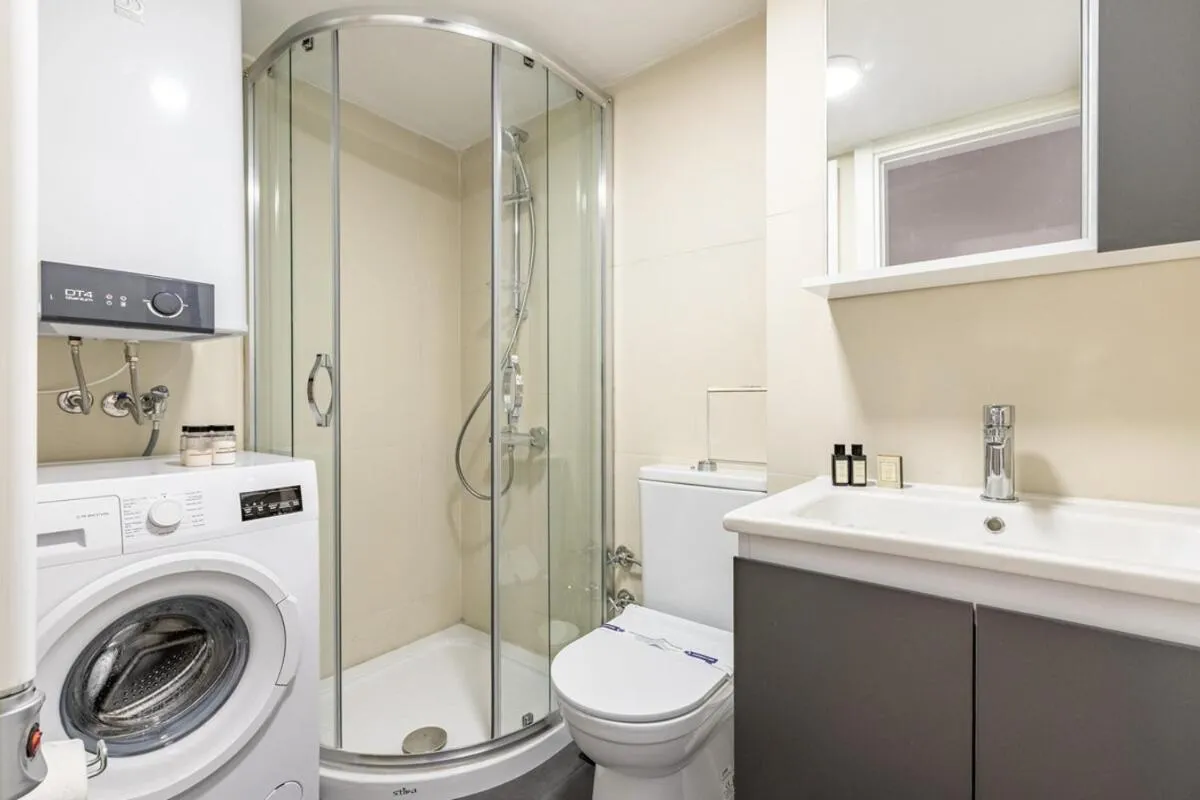 Image 2 of Brand New Modern Prime 2bd1bath Cozy Home! #244
