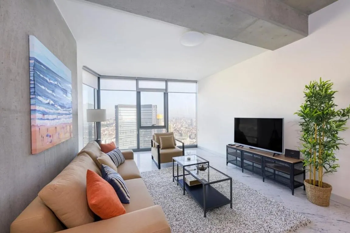 Image of Bright Lovely Deluxe 1bd Condopoolviews! #134