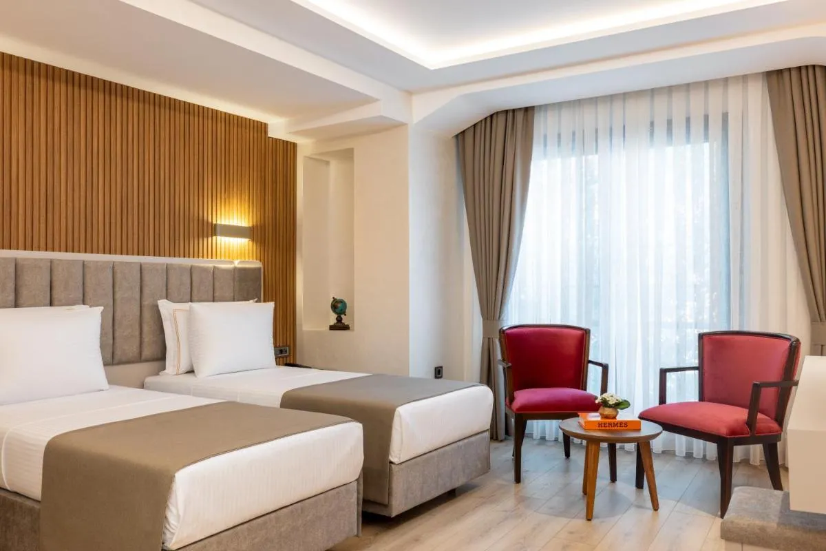 Image 1 of Carina Gold Hotel