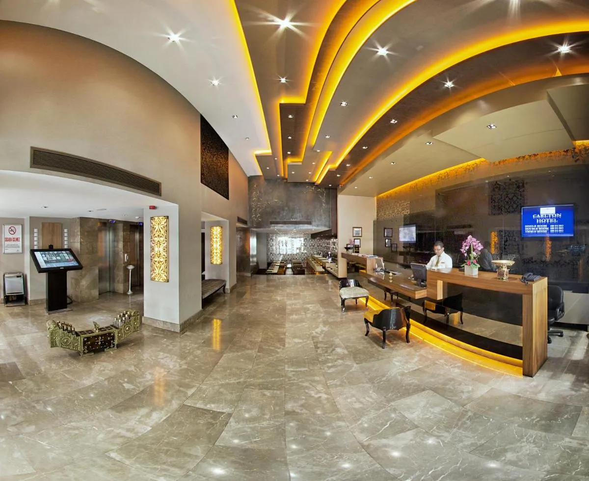Image 2 of Carlton Hotel Old City