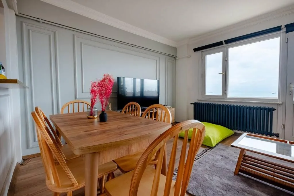 Image 3 of Central Apartment with Bosphorus View