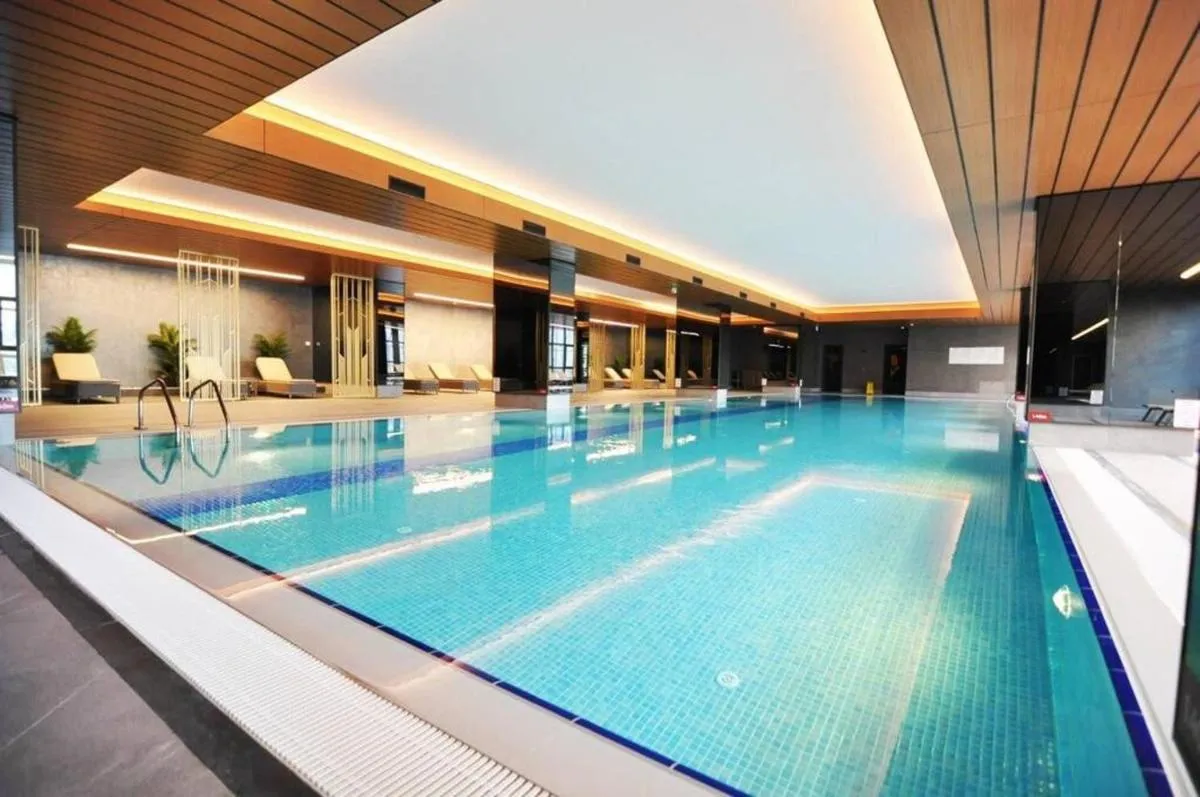 Image 3 of Cozy Bright Studio W Parking, Poolviews! #237