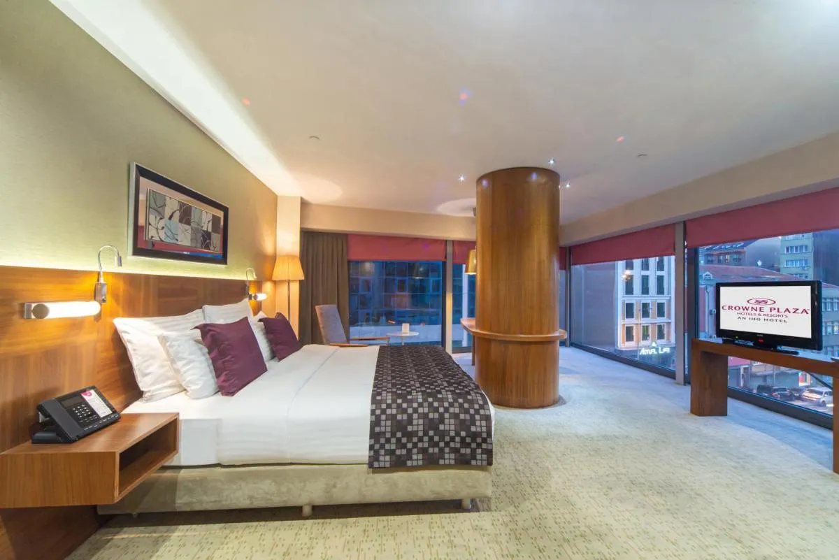 Image 2 of Crowne Plaza Istanbul Harbiye, an IHG Hotel