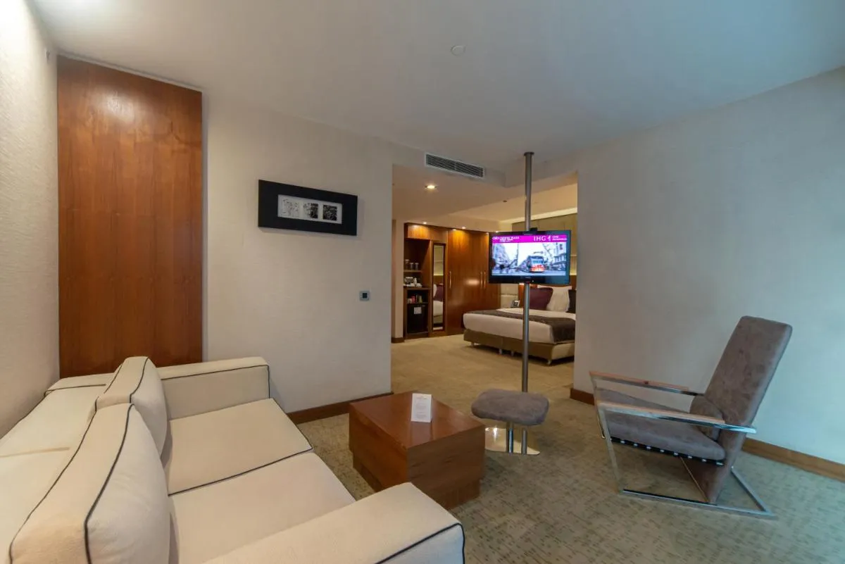 Image 6 of Crowne Plaza Istanbul Harbiye, an IHG Hotel