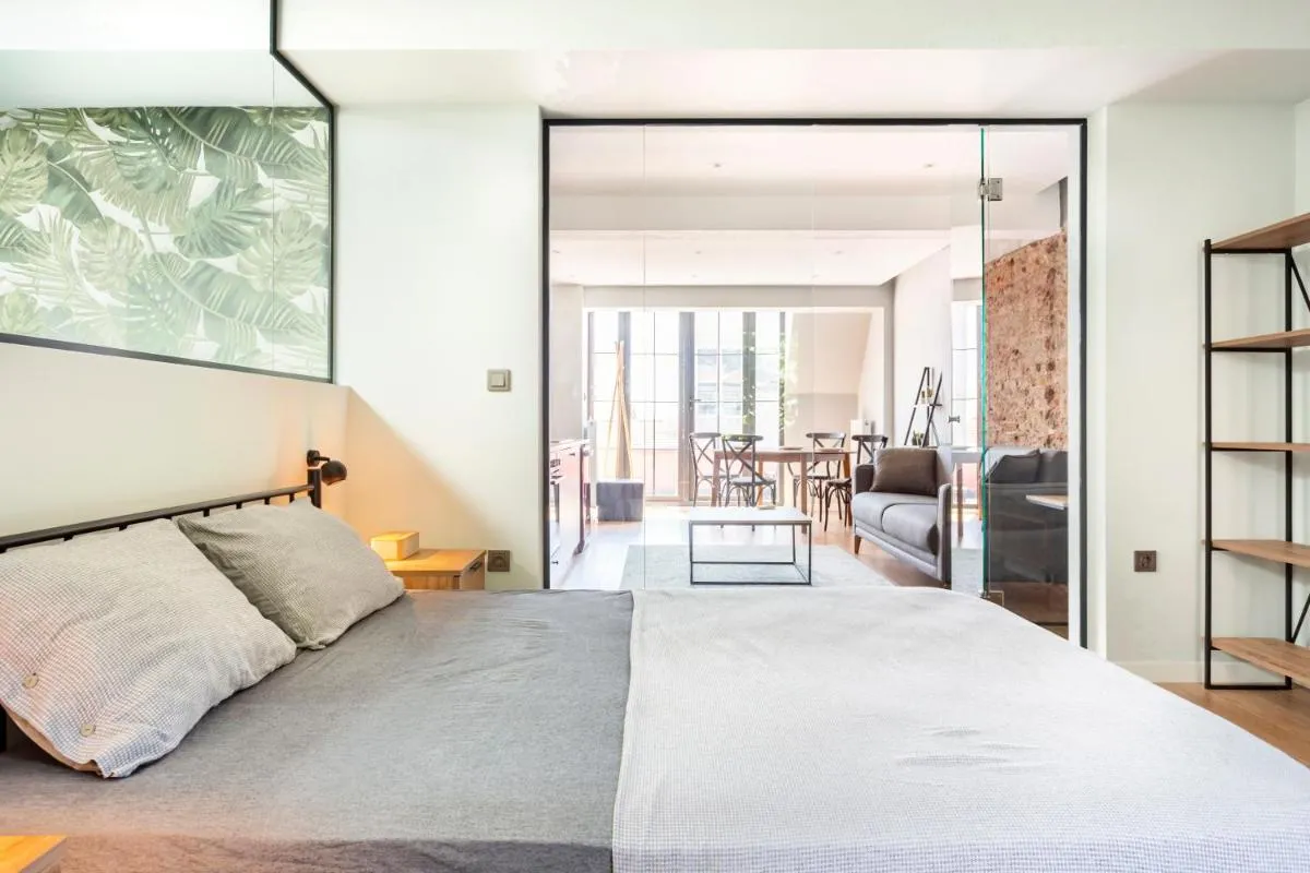 Image 6 of Decent apartment with a magnificent terrace , view