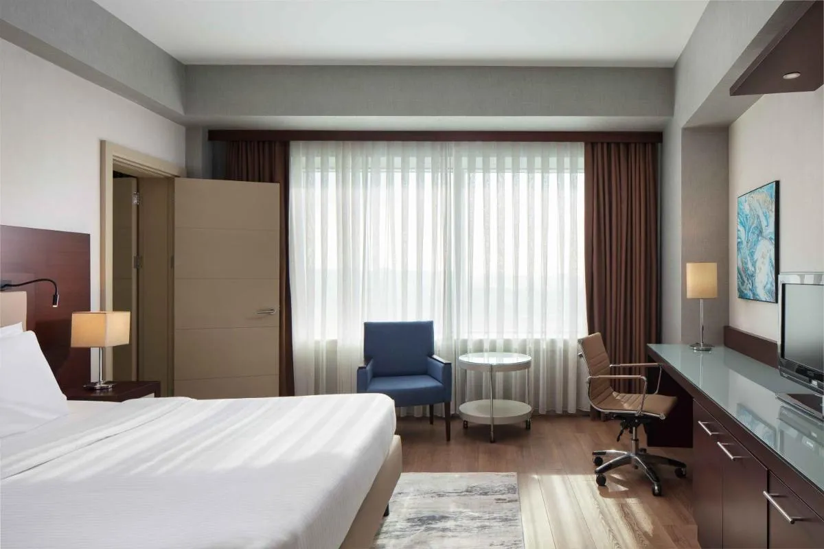 Image 2 of Delta Hotels Istanbul West