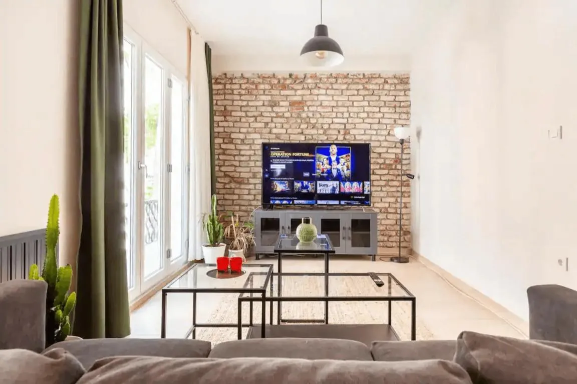 Image of Discover the City on Cihangir