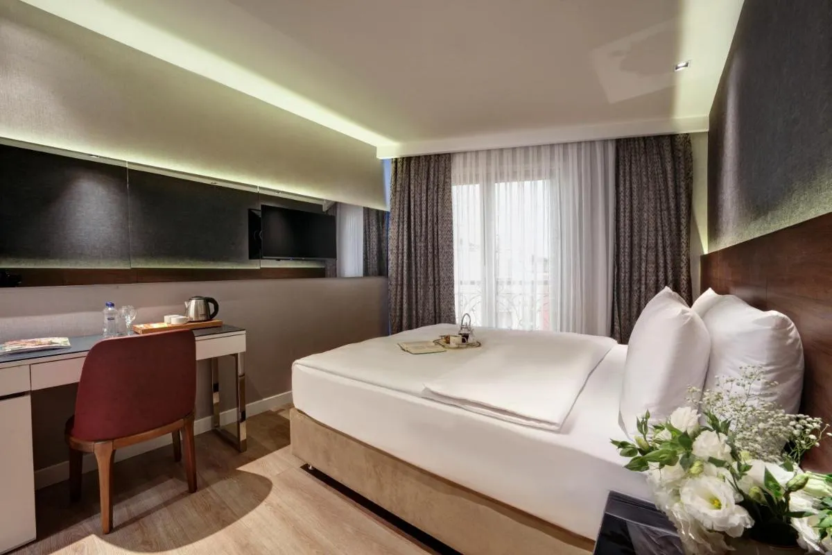 Image 1 of Dora Pera Hotel