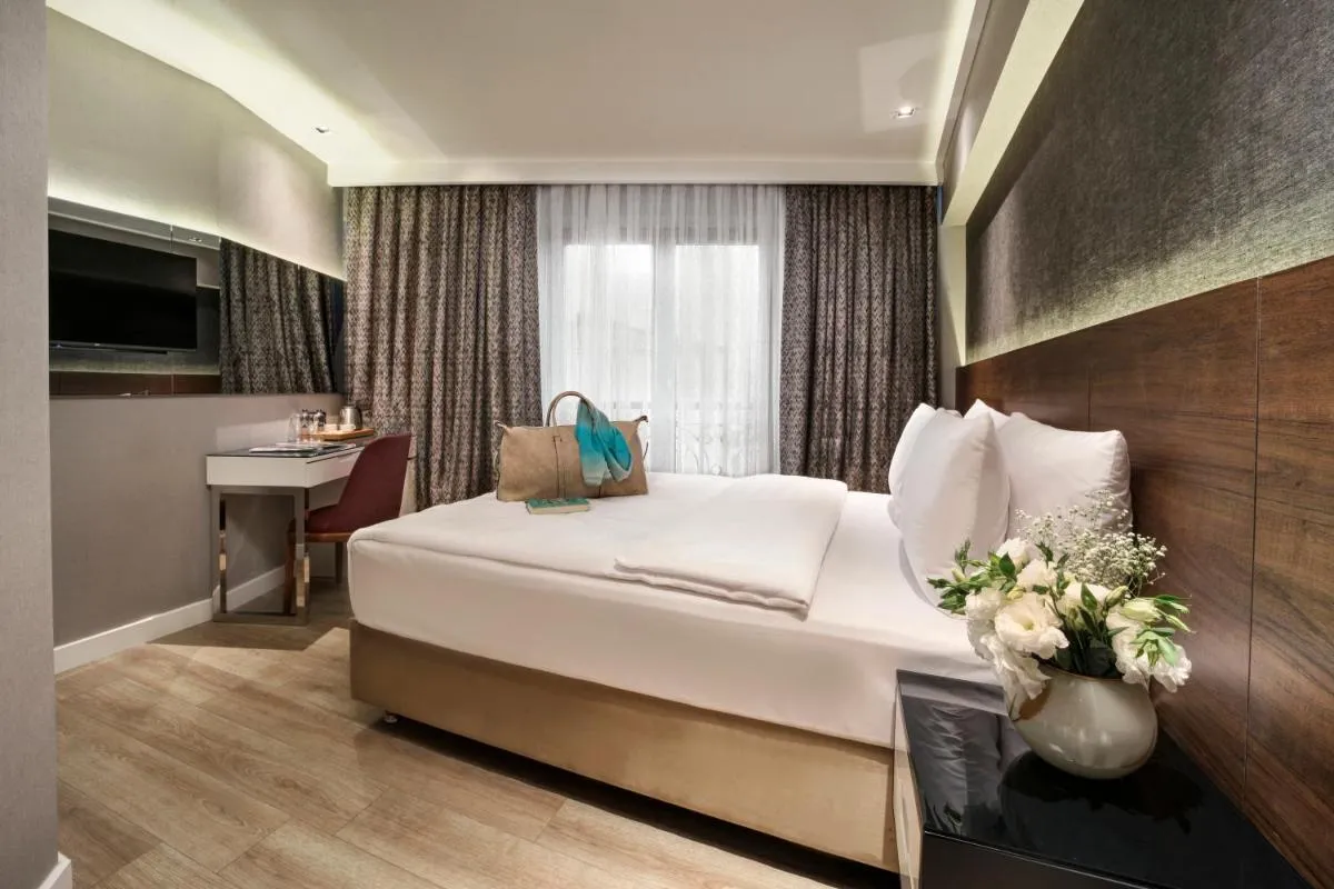 Image 6 of Dora Pera Hotel