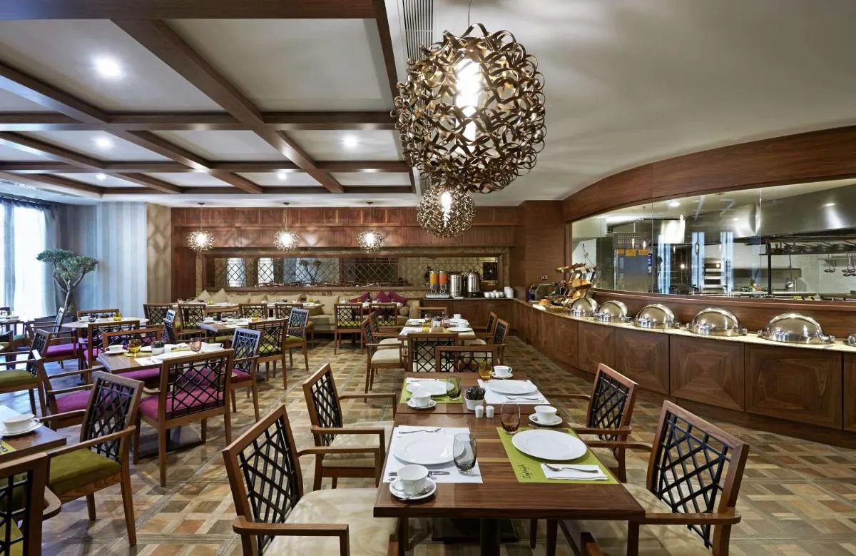 Image 4 of DoubleTree by Hilton Istanbul Gayrettepe