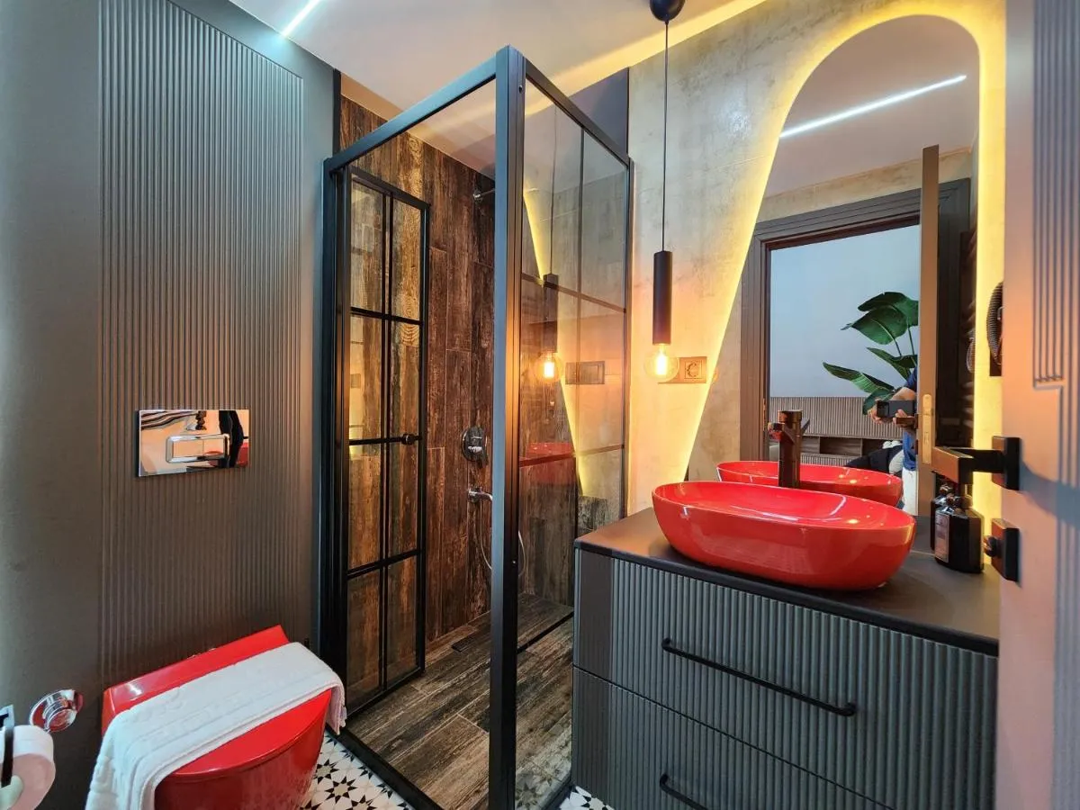 Image 1 of Dream house 22
