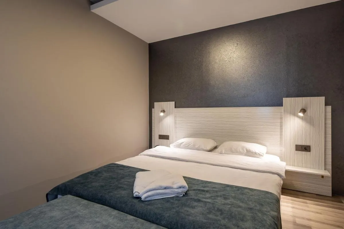 Image 4 of Element Residence