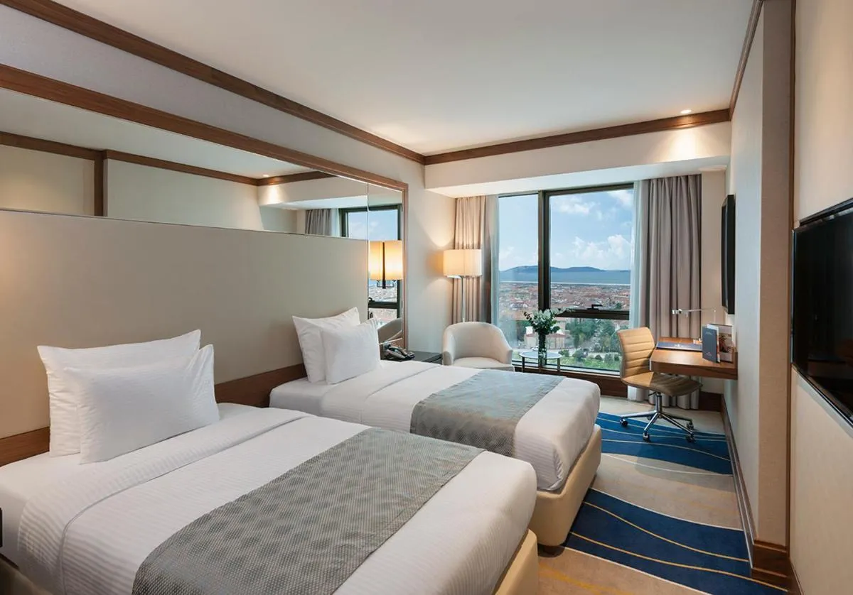 Image 1 of Elite World Grand Istanbul Küçükyalı