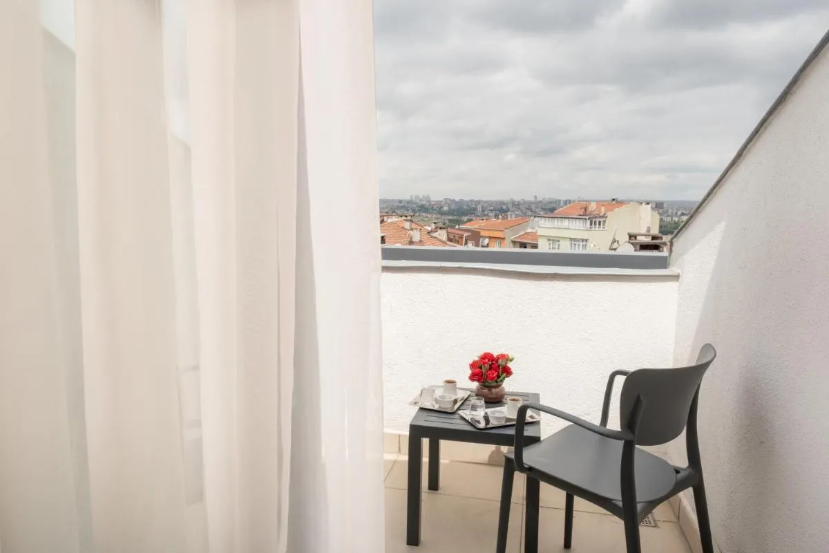 Image 5 of Elm Suite Hotel