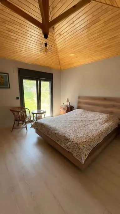 Image 2 of Escape to the peaceful countryside