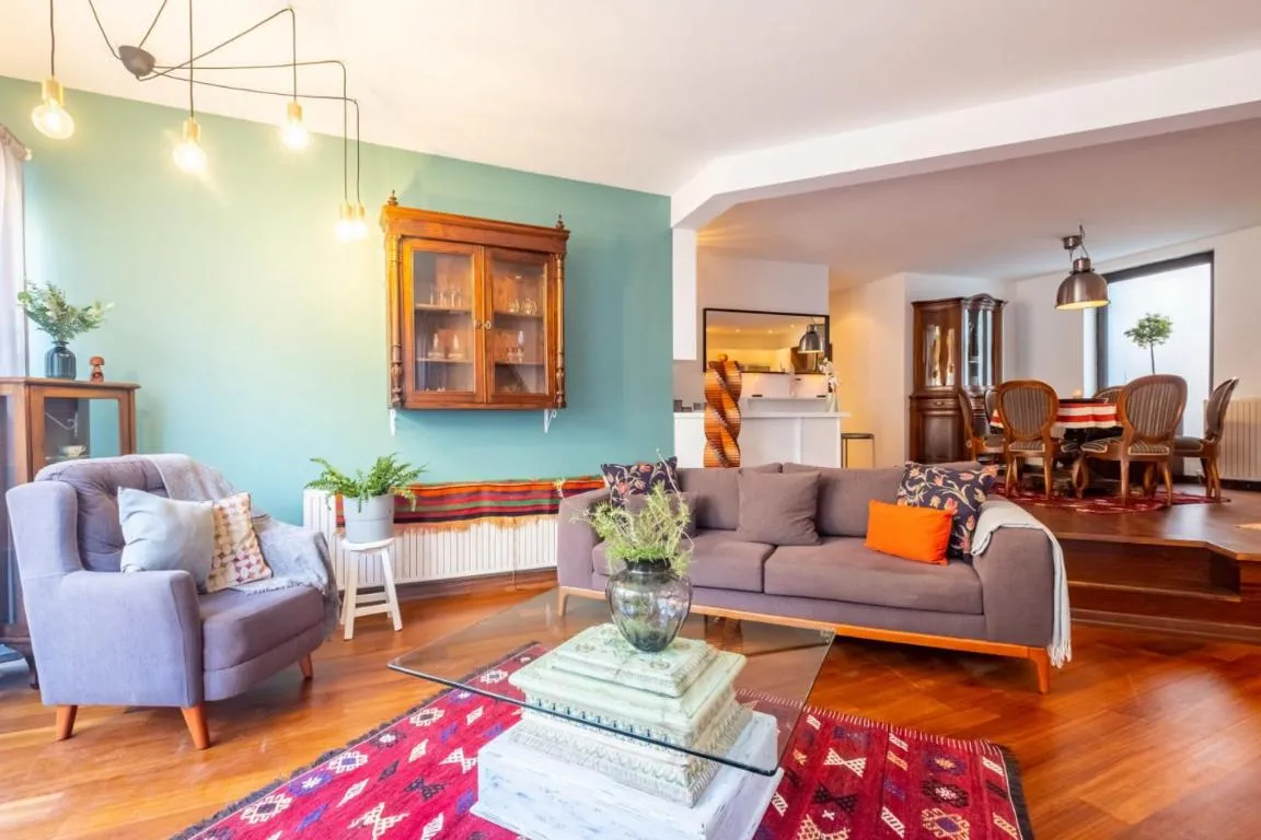 Image of Flat with Terrace near Istiklal Street