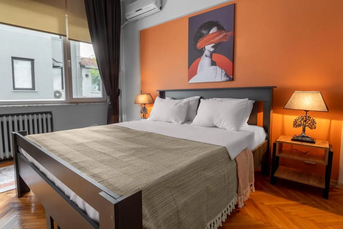 Image 1 of Fully Equipped & Modern Designed Spectacular 3BR