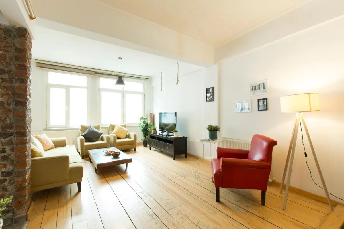 Image 4 of GREAT APARTMENT 5 MIN TAKSİM SQUARE