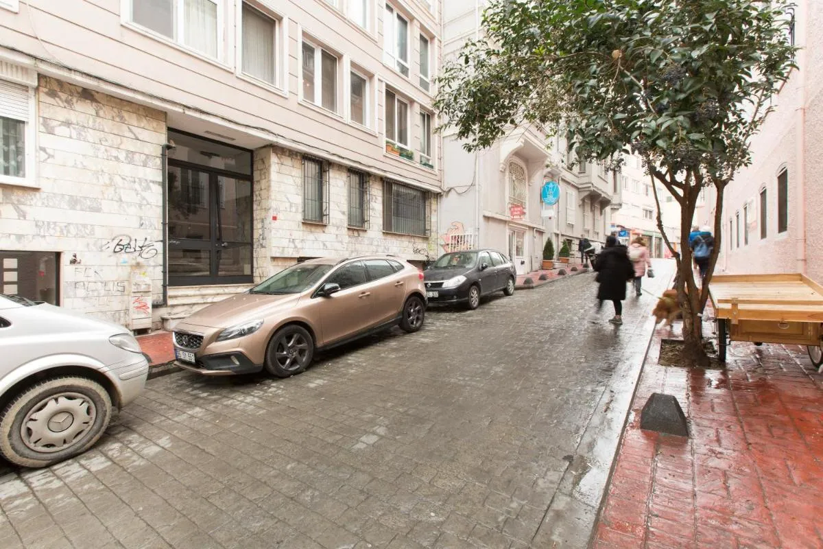 Image 5 of GREAT APARTMENT 5 MIN TAKSİM SQUARE