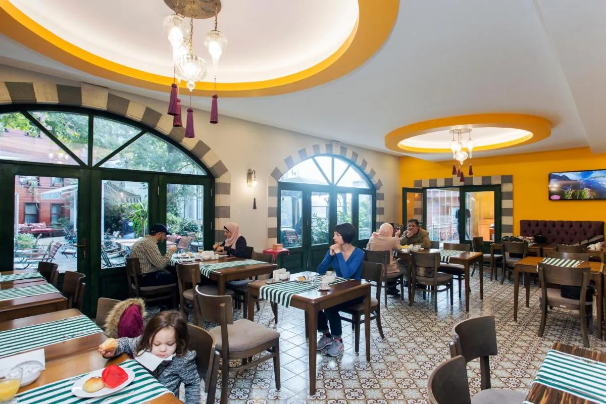 Image 1 of Garden House Hotel – Special Class