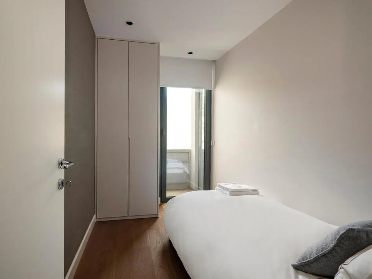 Image 1 of Gorgeous Bright Modern 2bed2bath Home! #69