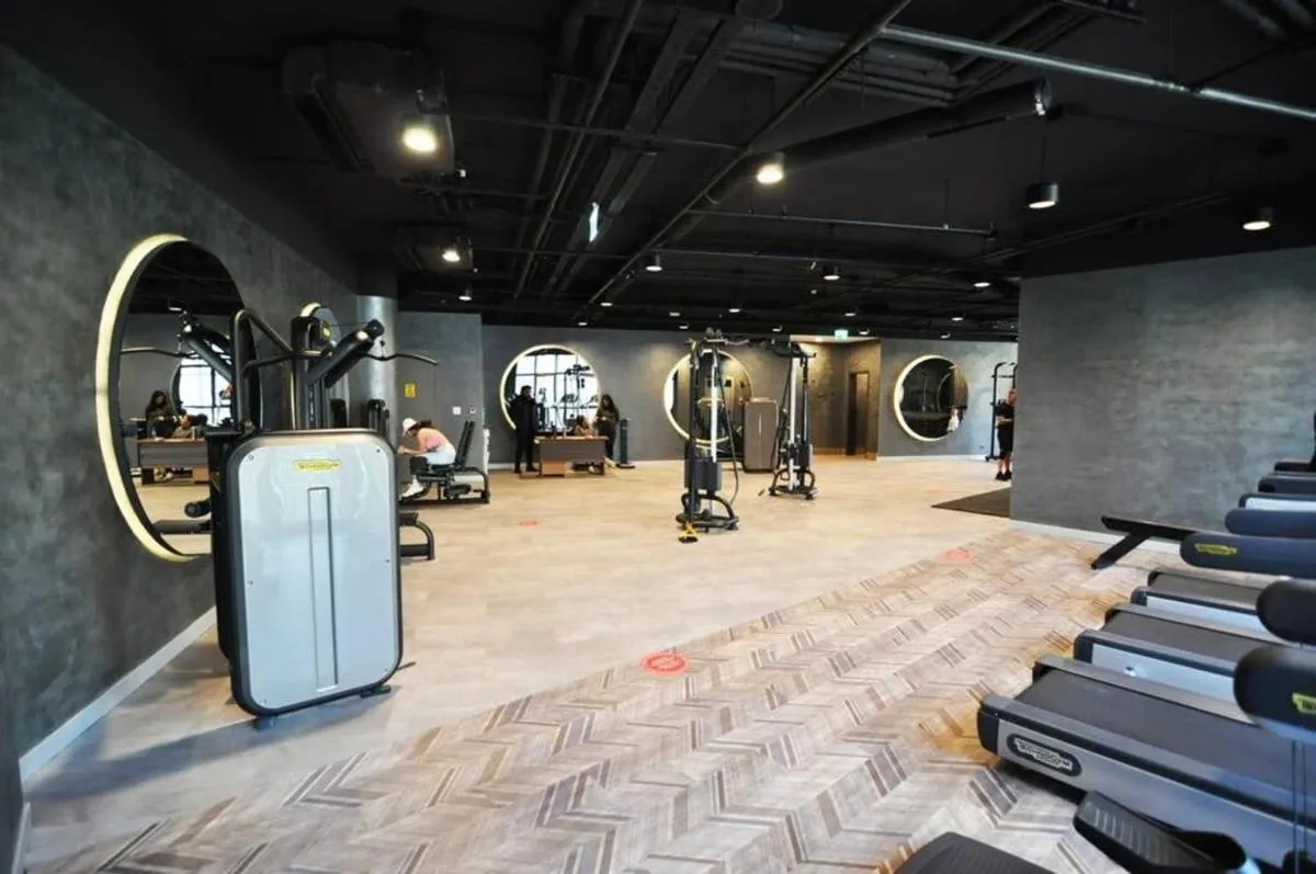 Image 5 of Gorgeous Bright Studio W Parking Poolviews! #236