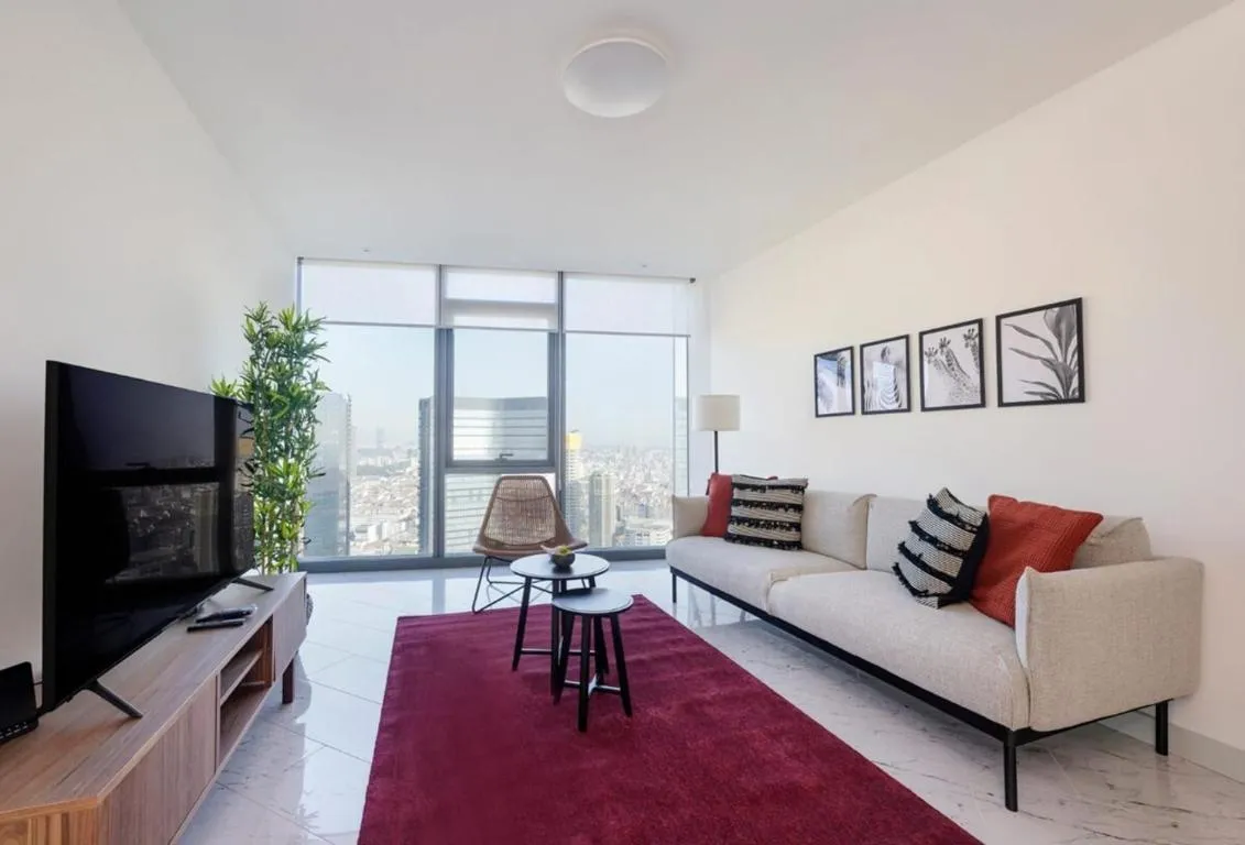 Image of Gorgeous Corner Deluxe 1bd Condopoolviews! #133