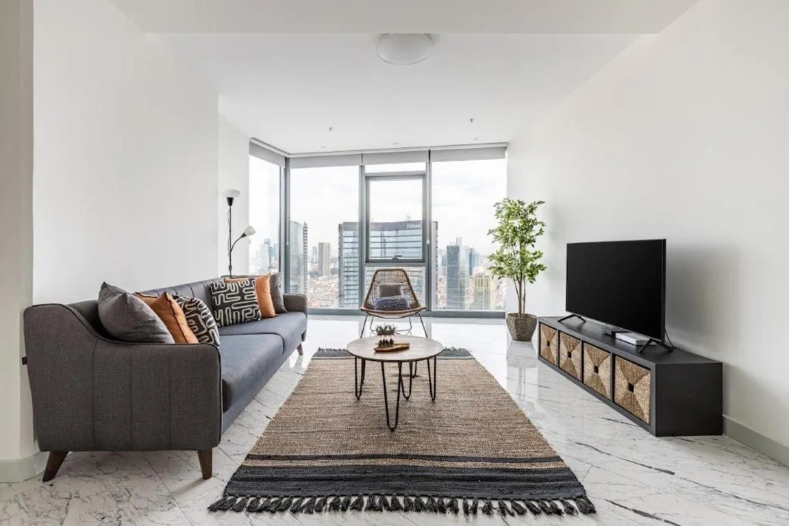 Image of Gorgeous Modern 1bd Condo Views W Poolgym! #255