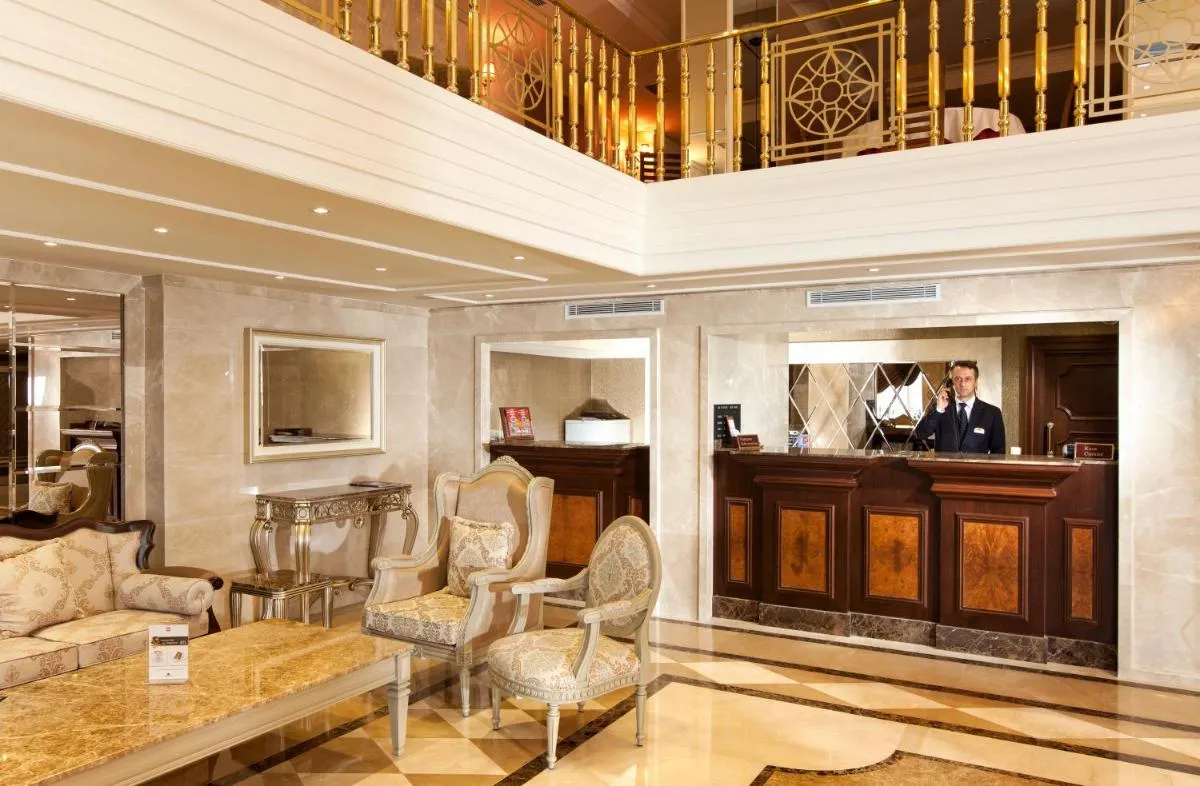 Image 5 of Grand Halic Goldenhorn