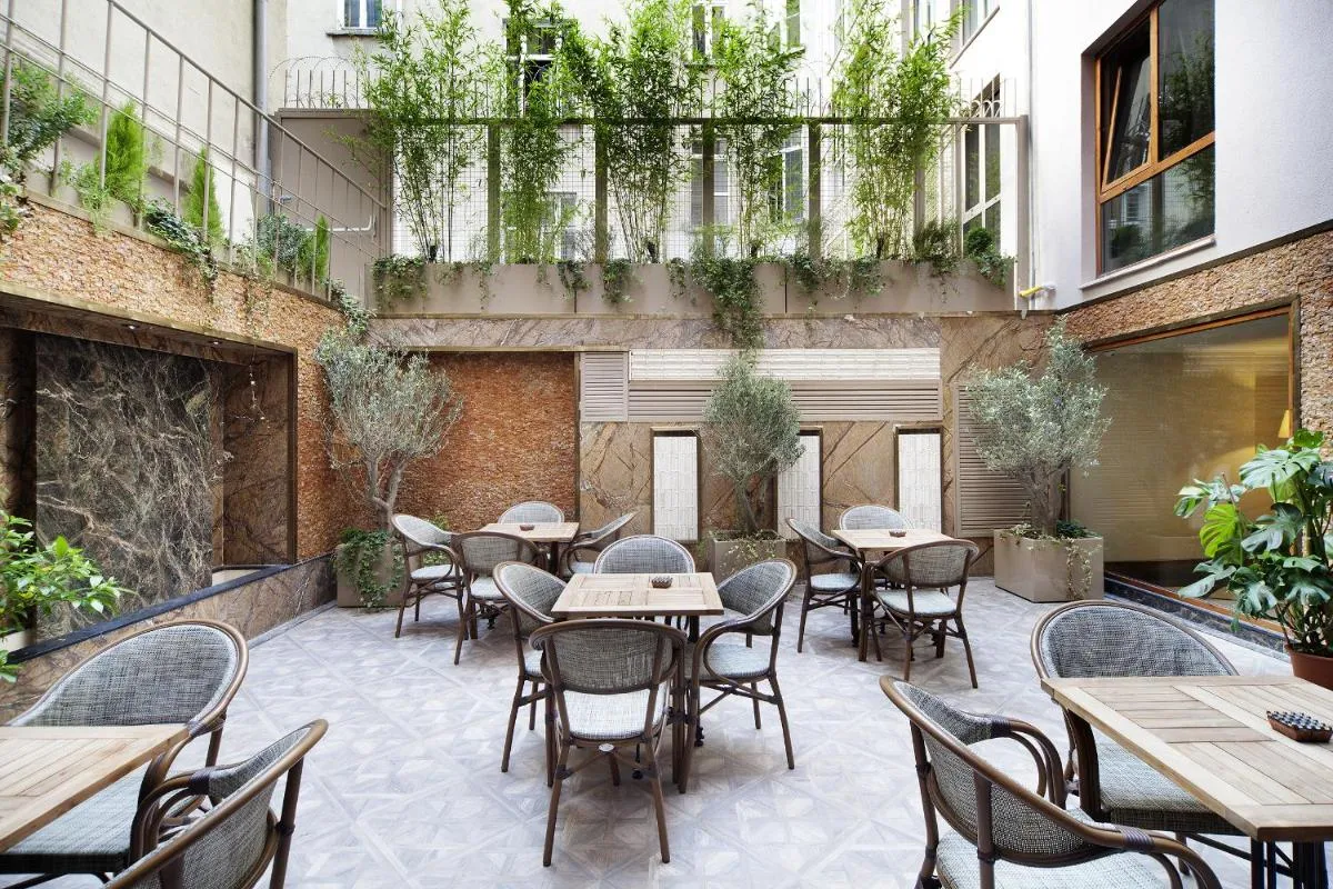 Image 3 of Grand Hotel de Pera