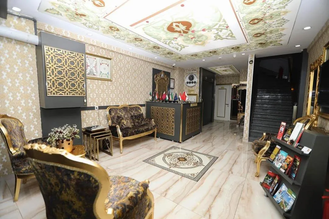 Image 2 of Grand Moon Hotel Suites